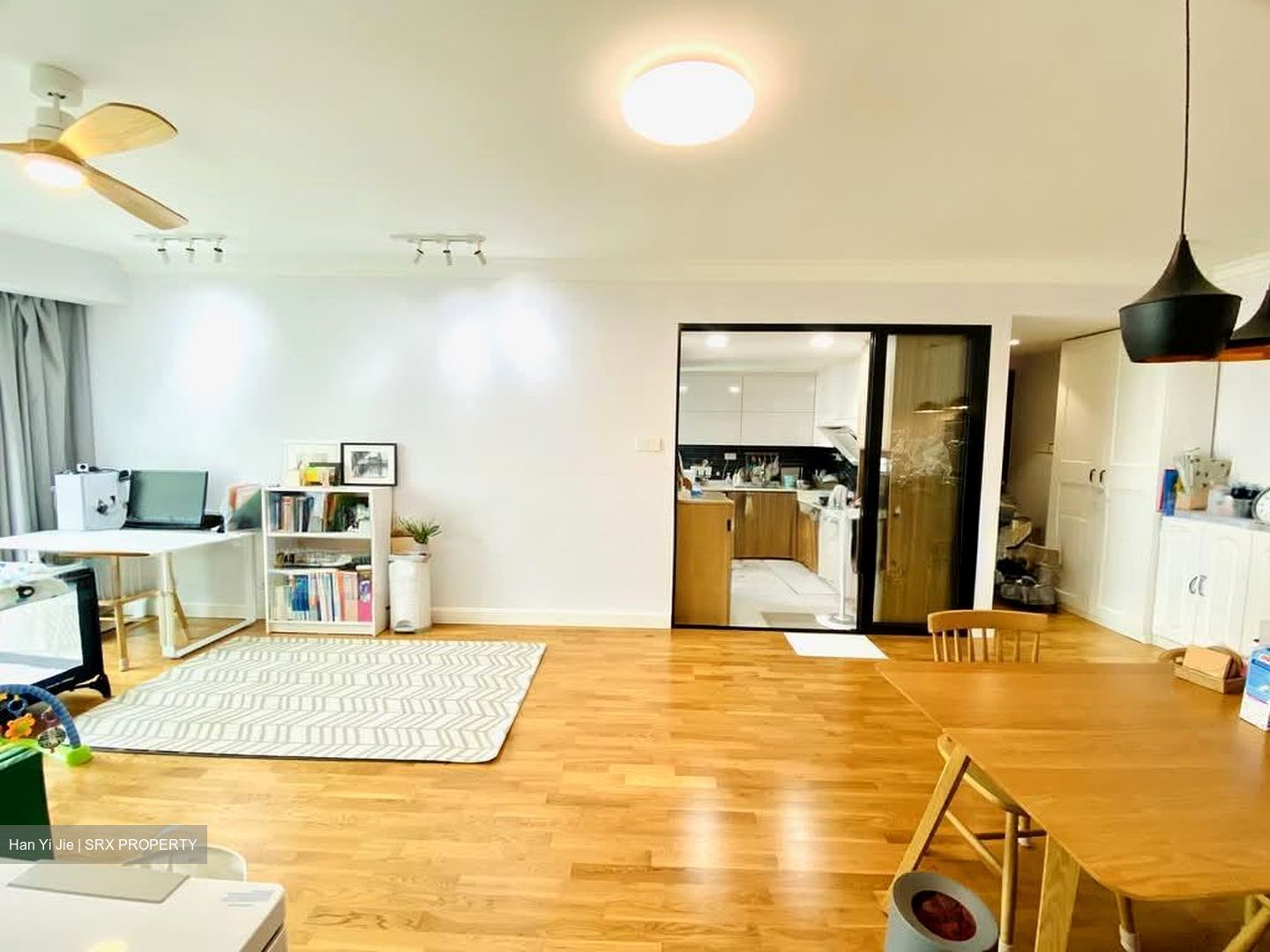 Queens (D3), Condominium #598263041